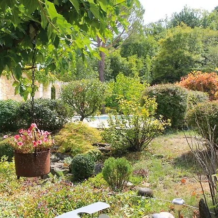 La Begude-de-mazenc Sleeps 8 Pool Air Con